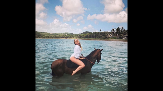 Celebrities-doing-watersports