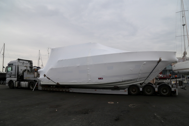 Fairline Squadron 42 wrapped and loaded to transport